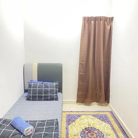 Mirzas Alanis Apartment Sepang Exterior photo