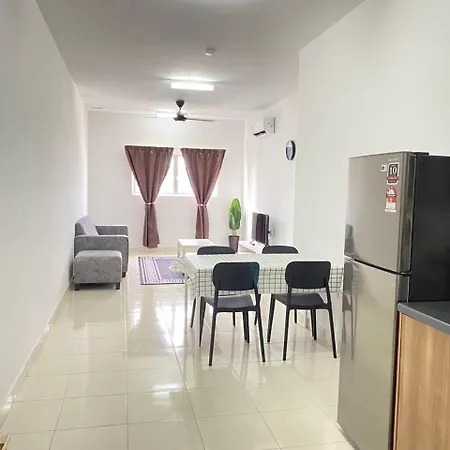 Mirzas Alanis Apartment Sepang Exterior photo