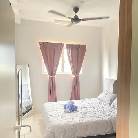 Mirzas Alanis Apartment Sepang Exterior photo